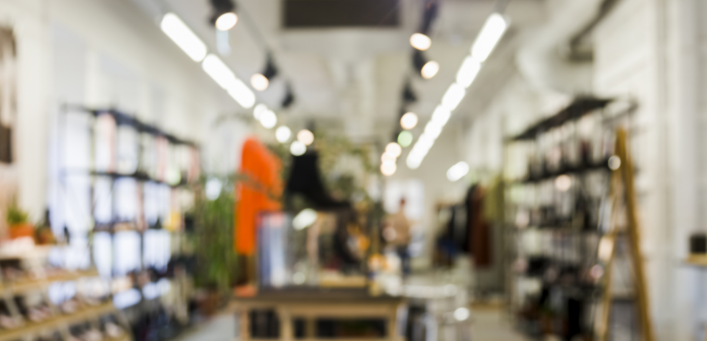 clothing-store-with-blurred-efecto